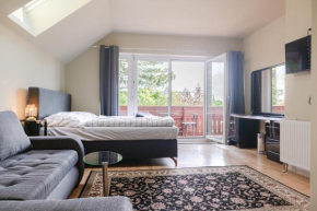 Exquisite Shared Villa - Your Private Room in this Beautiful Home
